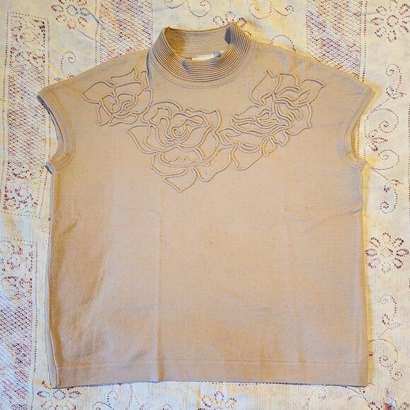 Mondi Sweaters - Mondi vintage knit shell from Germany